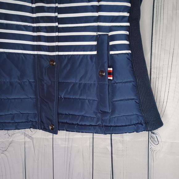 Tommy Hilfiger striped puffer vest - Picture 6 of 12